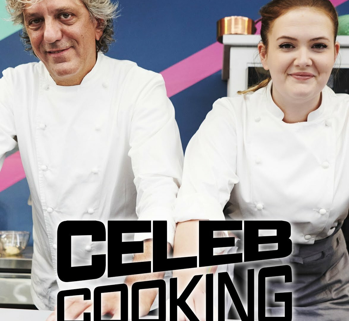 Сериал Celebrity Cookery School