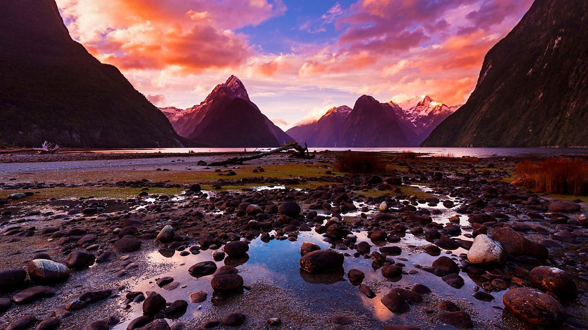 Сериал BBC: Новая Зеландия: Мифические острова Земли