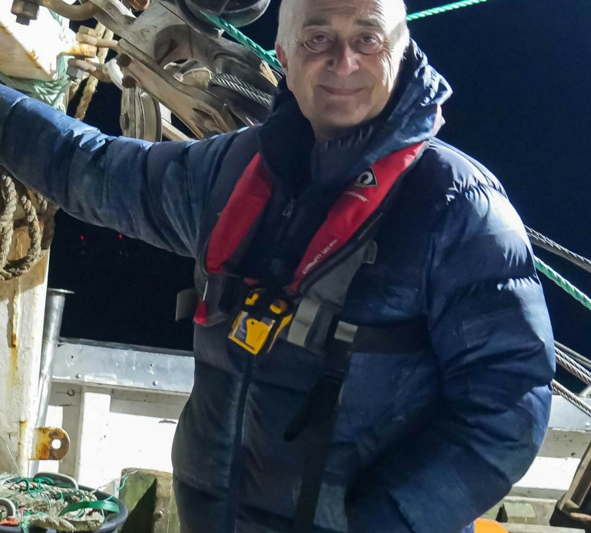 Show The Thames at Night with Tony Robinson