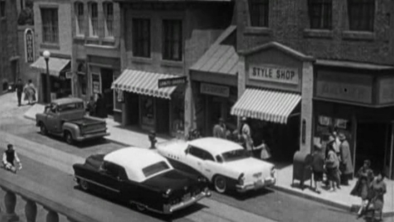 Сериал Window on Main Street