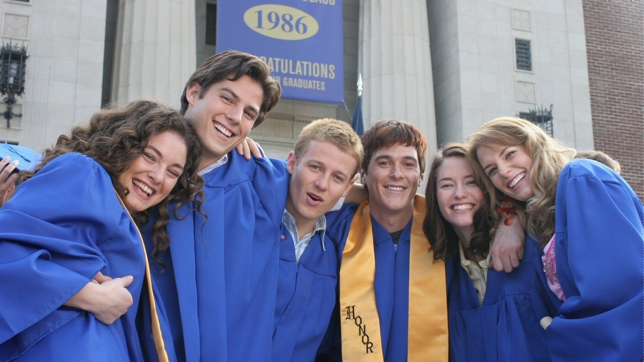 Сериал Встреча выпускников