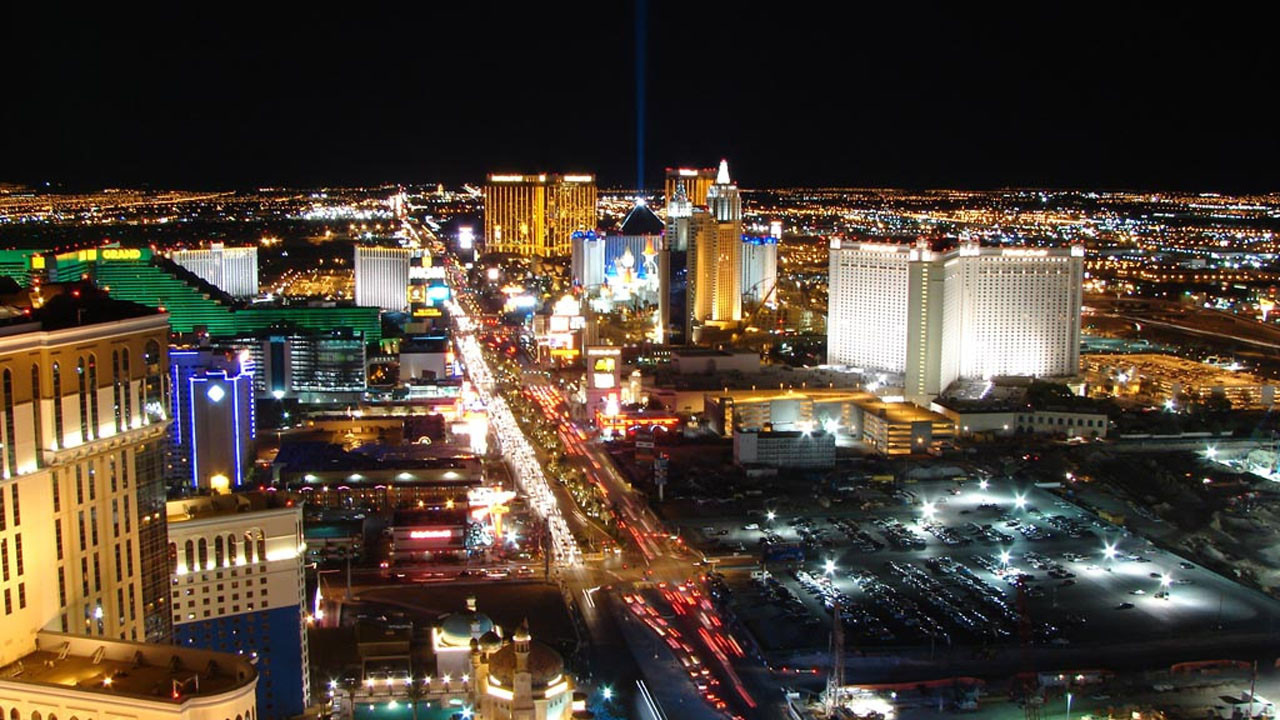 Сериал Vegas Strip