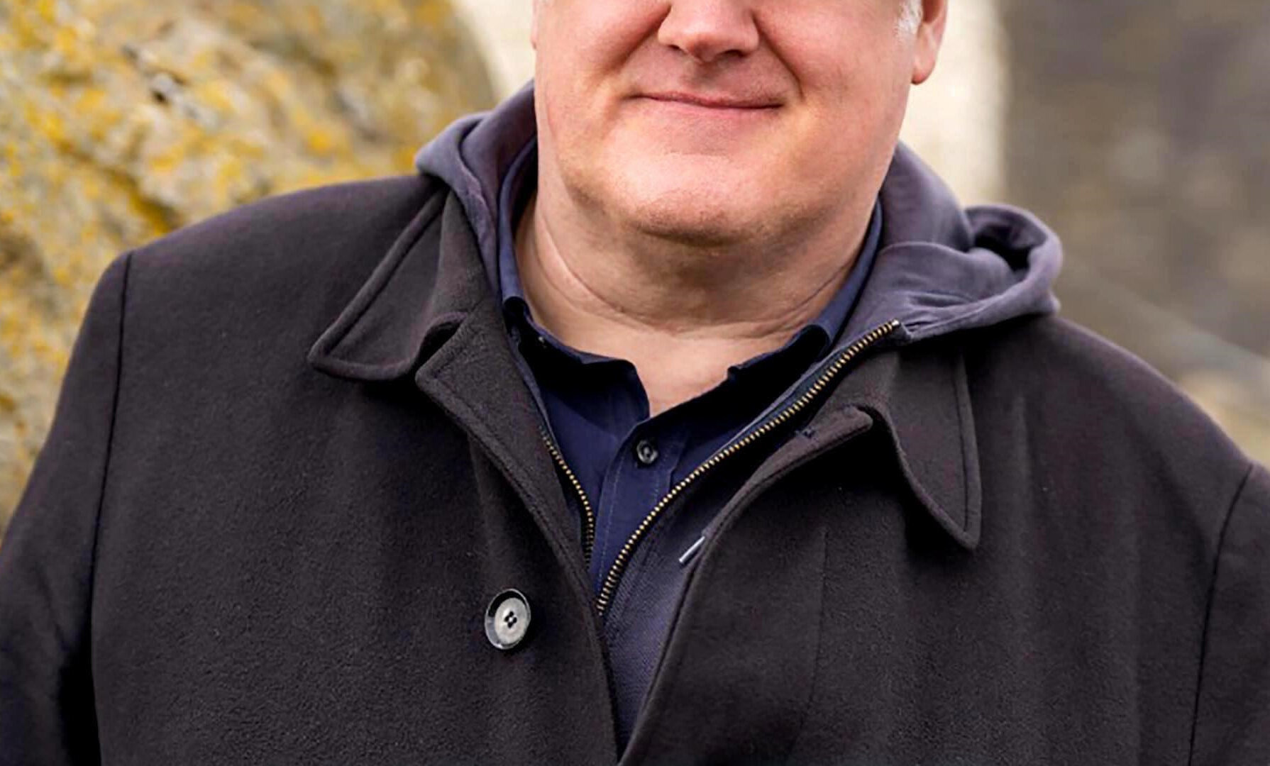 Show Wonders of the Moon with Dara Ó Briain