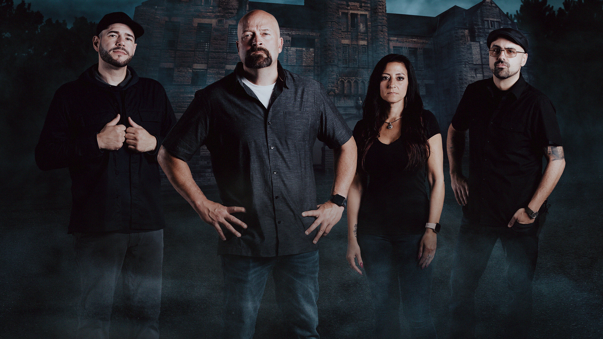 Show Ghost Hunters