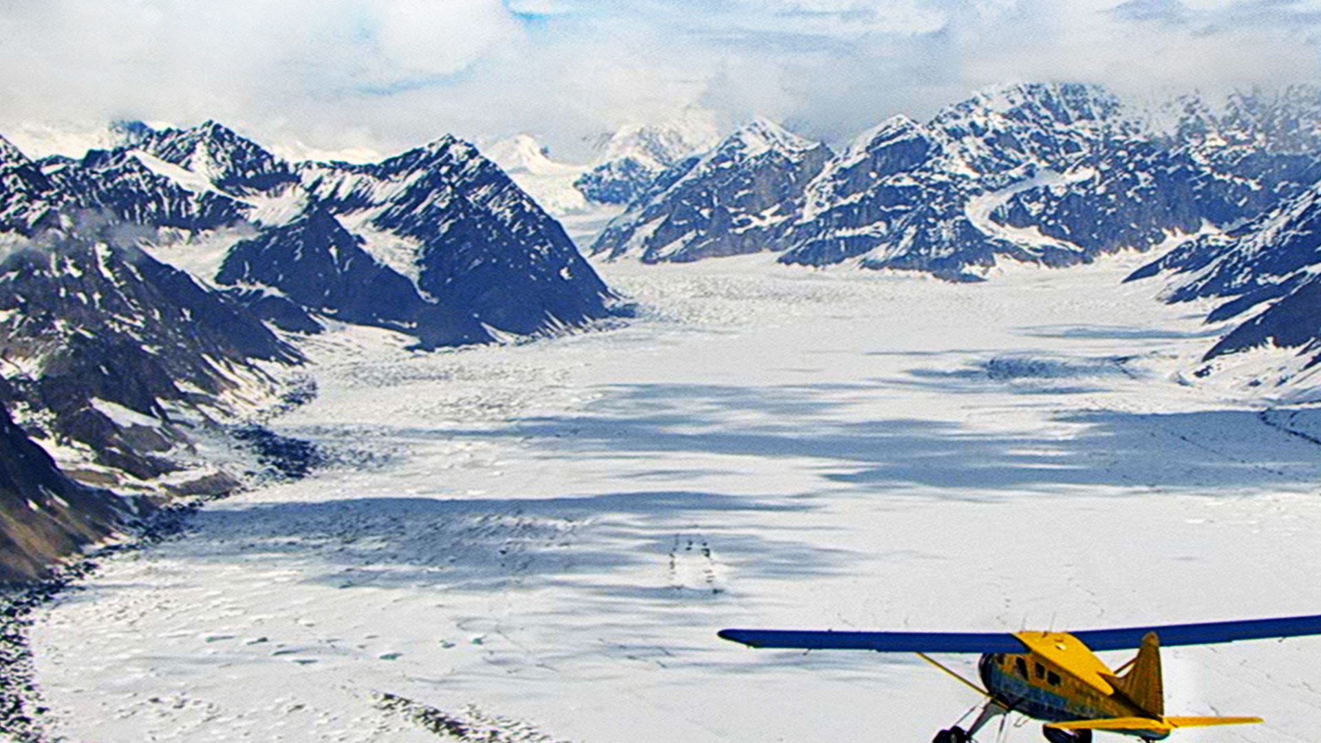 Сериал Ice Airport Alaska