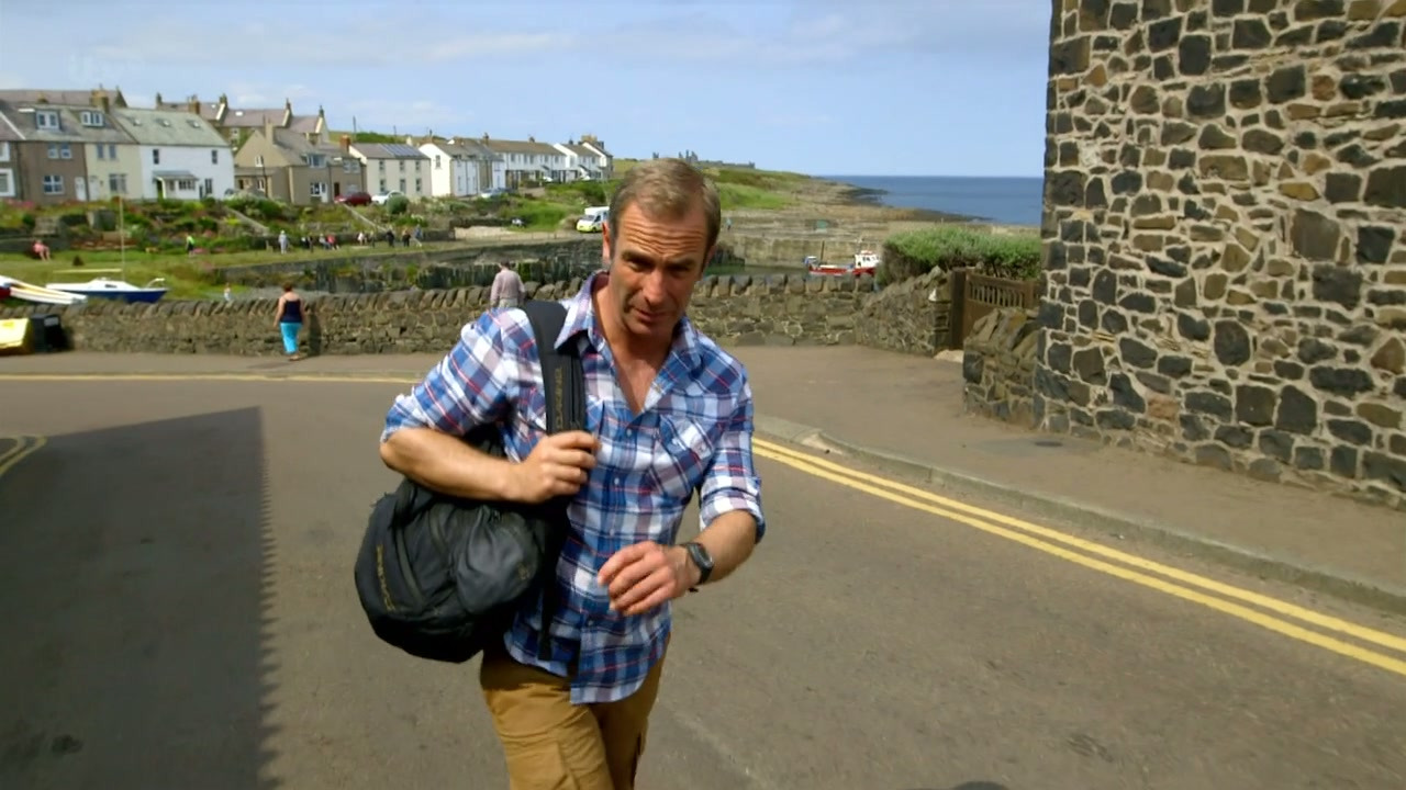 Show Further Tales from Northumberland with Robson Green