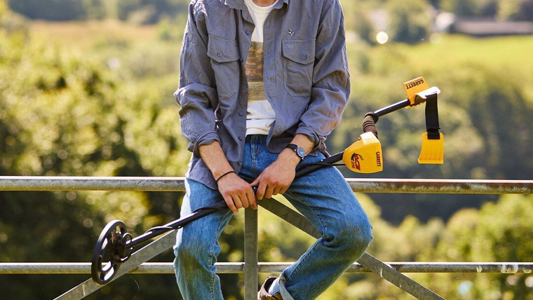 Сериал Charlie Cooper's Myth Country