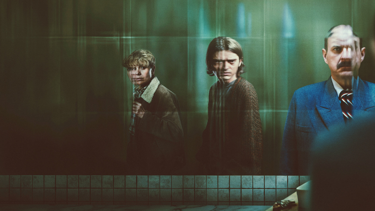 Сериал Состояние побега 1986