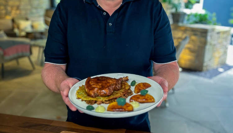 Сериал Neven's Christmas in Limerick