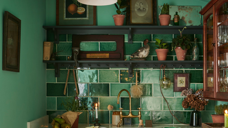 Show For the Love of Kitchens