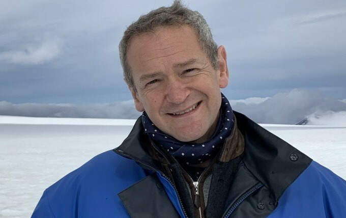 Сериал Iceland with Alexander Armstrong