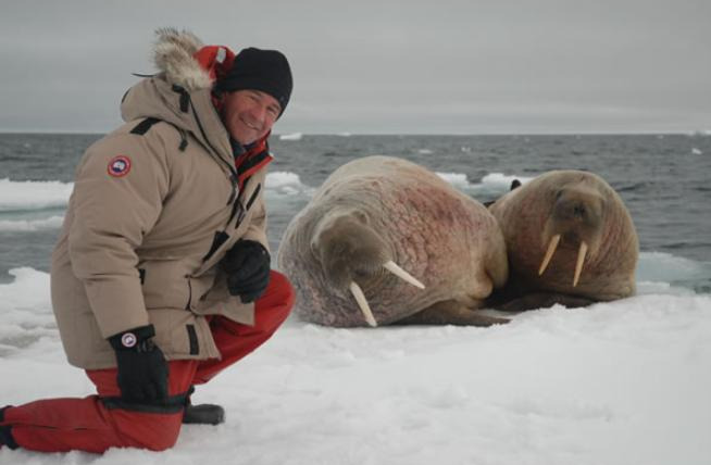 Сериал Polar Bear Week with Nigel Marven