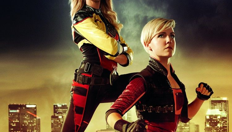 Show Electra Woman & Dyna Girl