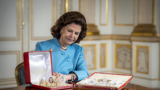 Сериал Королевские драгоценности