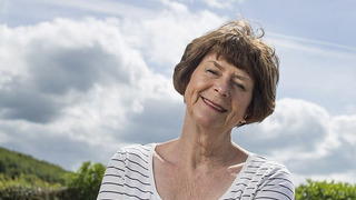 Сериал The Cotswolds & Beyond with Pam Ayres