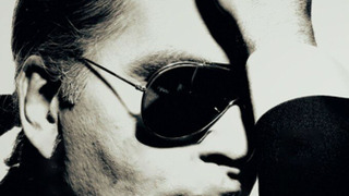 Сериал Karl Lagerfeld : Révélation
