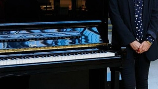 Show The Piano
