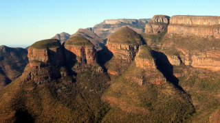 Сериал BBC: Сердце Африки