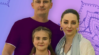 Сериал Павлин или треугольник в квадрате