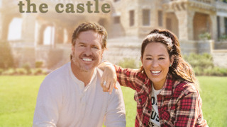 Сериал Fixer Upper: The Castle