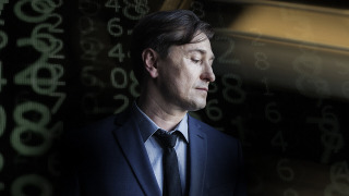 Сериал Шпион