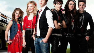 Сериал La Gira