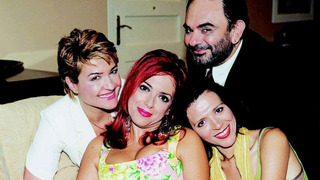 Show Σαββατογεννημένες