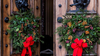 Show Christmas at...