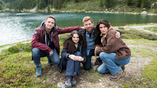 Сериал Сквозь Альпы