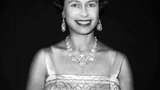 Сериал Elizabeth