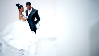 Show Don't Tell the Bride