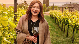 Сериал Rachael Ray in Tuscany