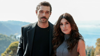 Сериал Звезды далеко от меня