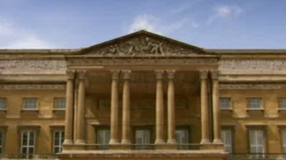 Сериал The Queen's Palaces